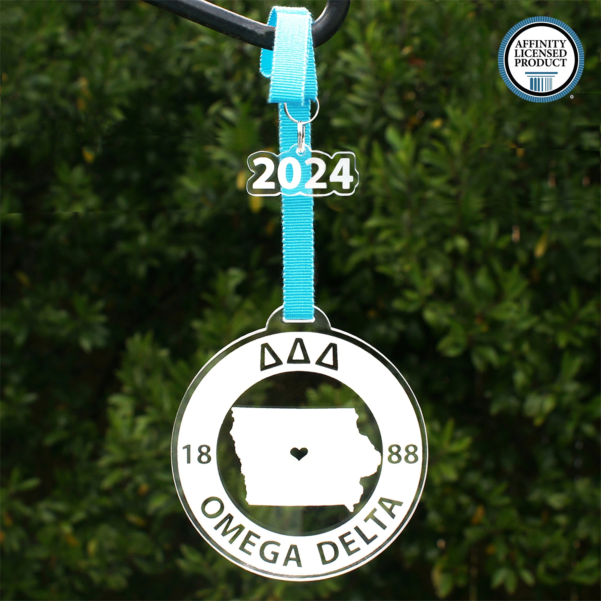Tri Delta Ornament | Brit and Bee