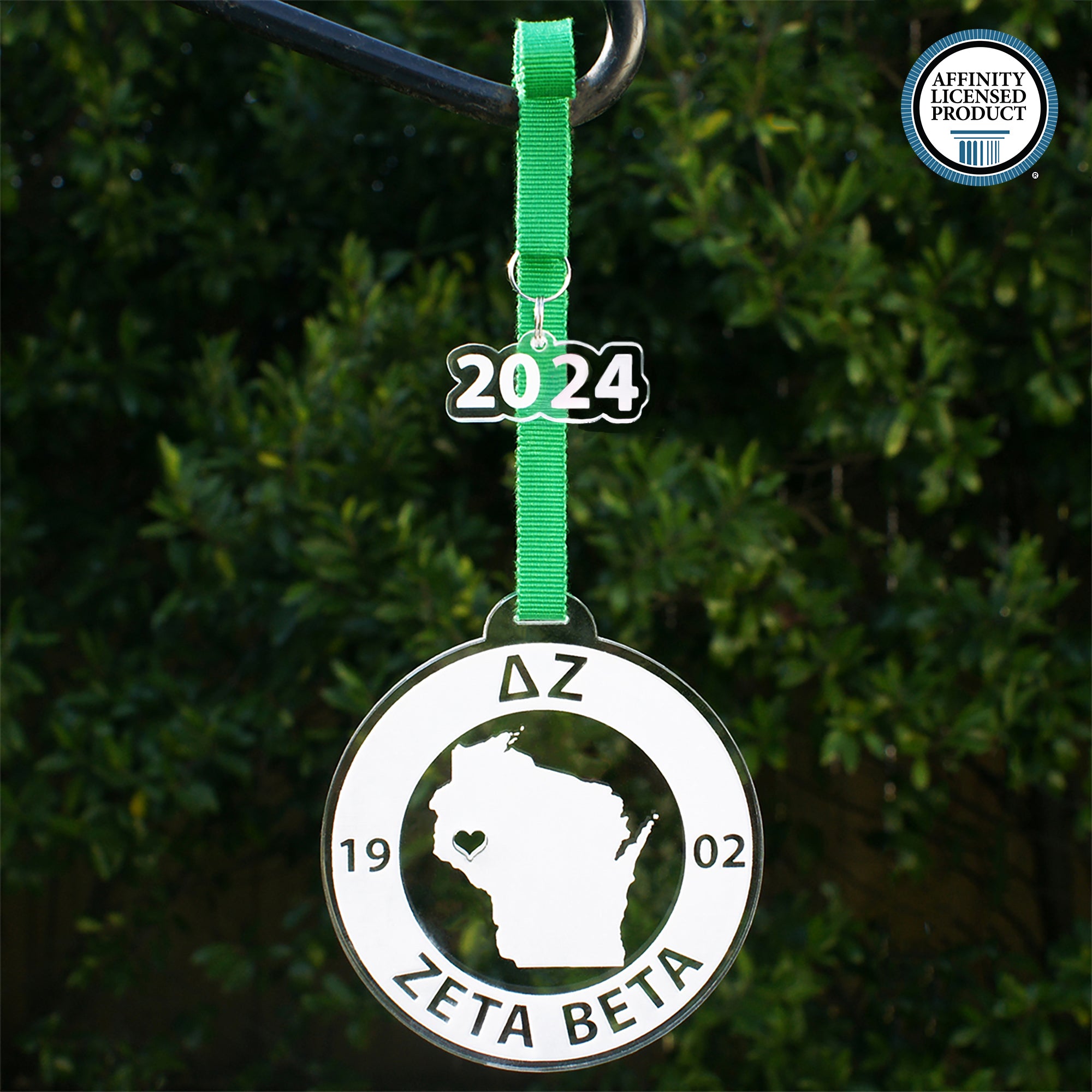 Delta Zeta Ornament | Brit and Bee