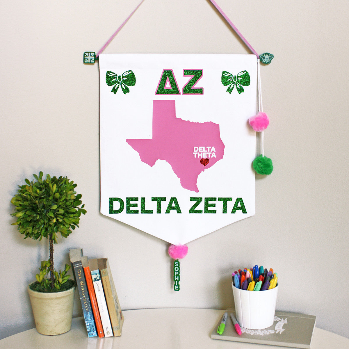 Sorority Chapter Pennant Flag - Delta Zeta